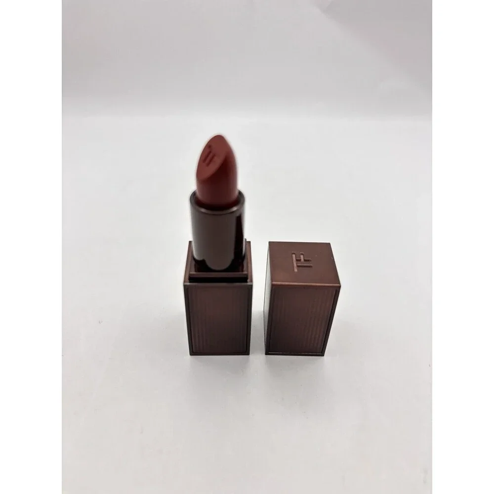 Tom Ford Love Collection Lip Color Matte Lipstick - 02 Rose Petal - New